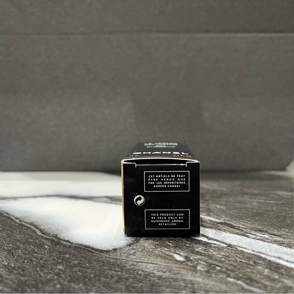 Chanel Les Vernis “Mysterious” 601 Nail Polish - New In Box - Picture 7 of 11